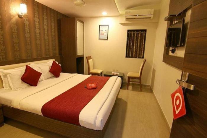 Hotel Konark A Family Stay Aerocity New Delhi Exteriör bild