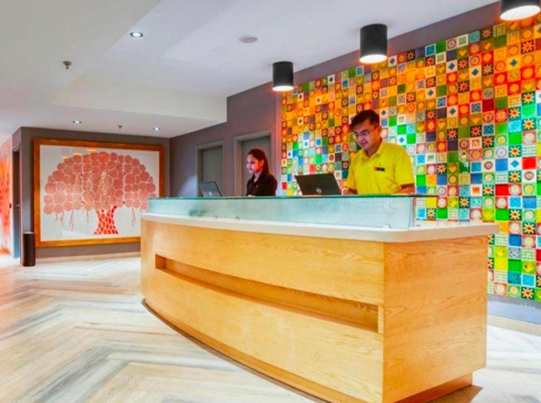 Hotel Konark A Family Stay Aerocity New Delhi Exteriör bild